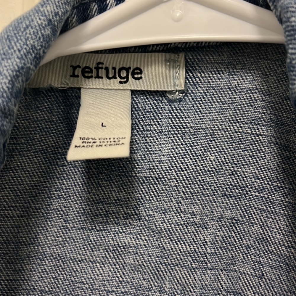 Jean jacket - Picture 2 of 4